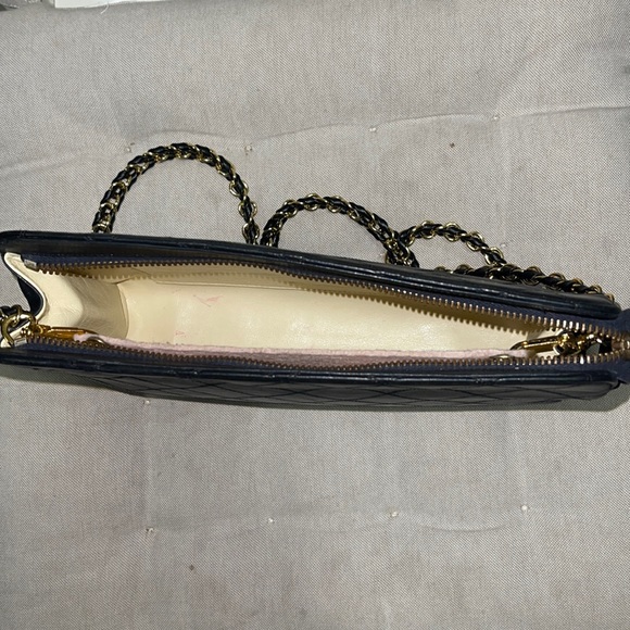 🚫SOLD🚫✅Chanel  Clutch BAG - Picture 4 of 8